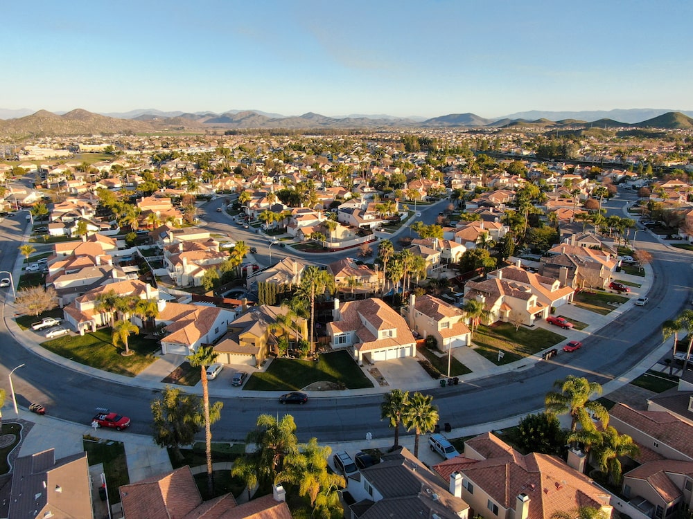 Lake Elsinore Area Info